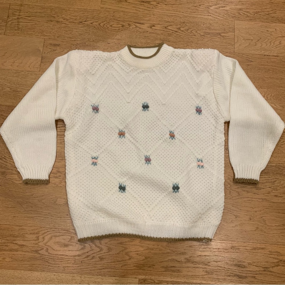 Knitted Sweater With Embroidery